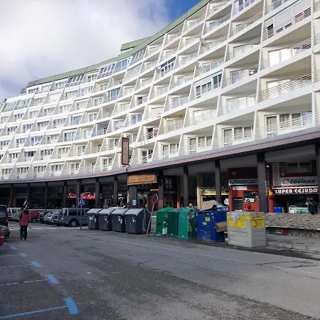 Apartamento Plaza Pradollano 1 *
